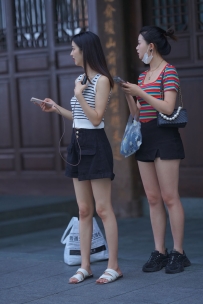 【精选街拍】Vol.3620 可爱短裙小妹 [66P-893MB]