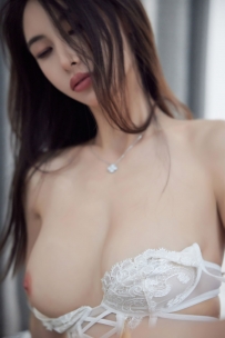 【遇糖圈】No.224_#Lingyu69_白色蕾丝_内购无水版_[71P-3.76GB]